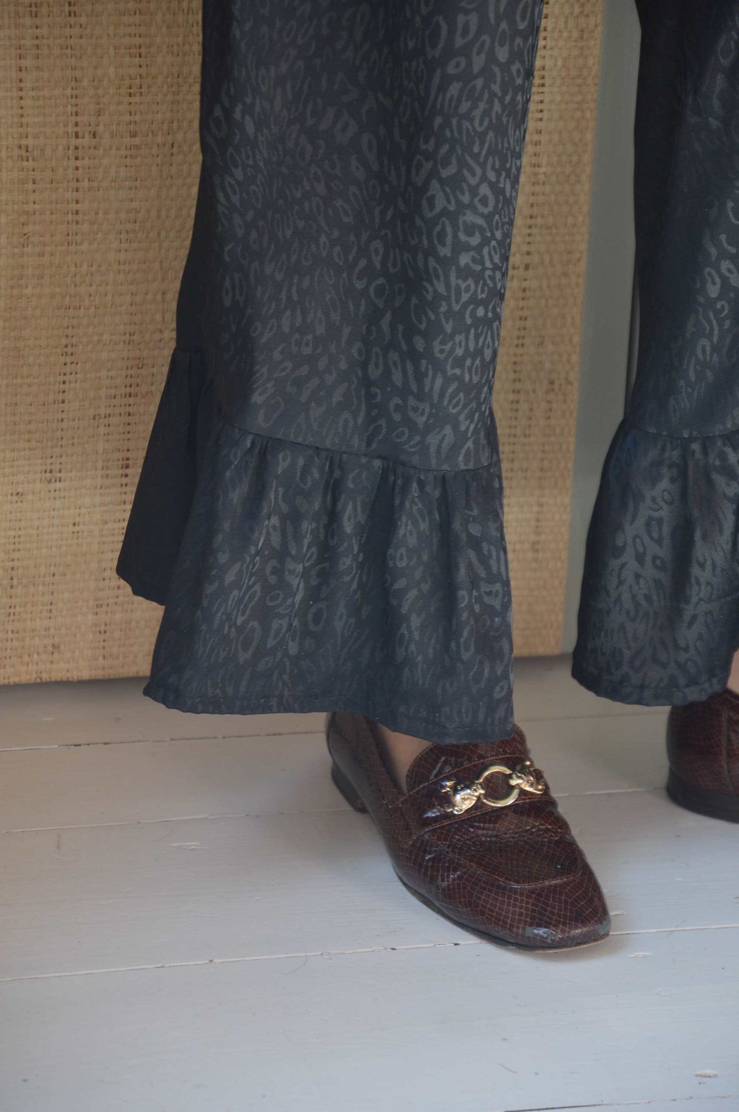 Pantalon satiné Léopard noir