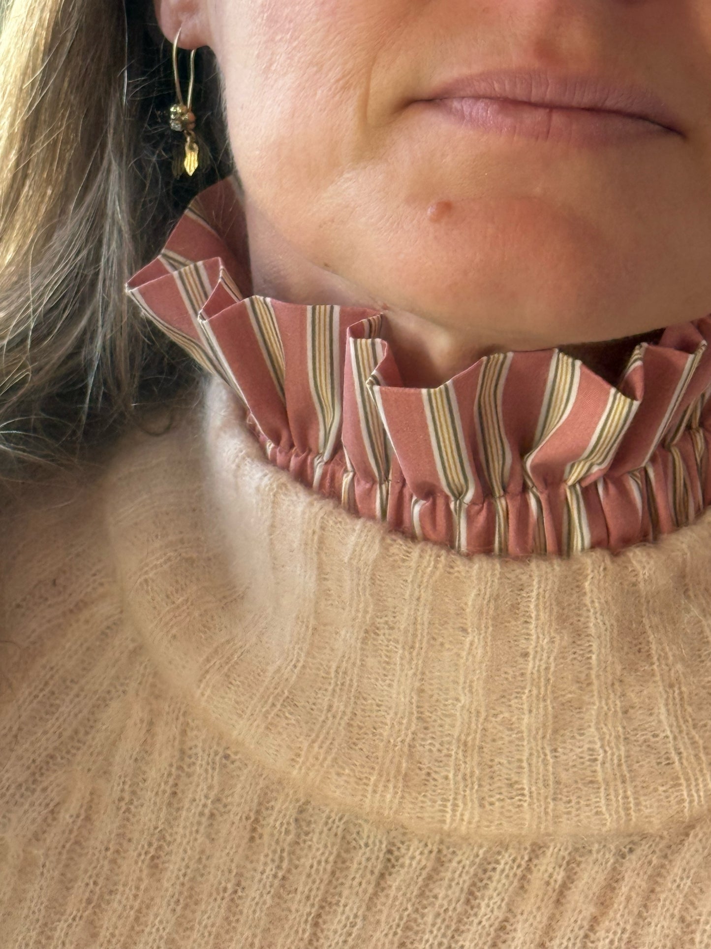 Col terracotta rayures moutarde et vert