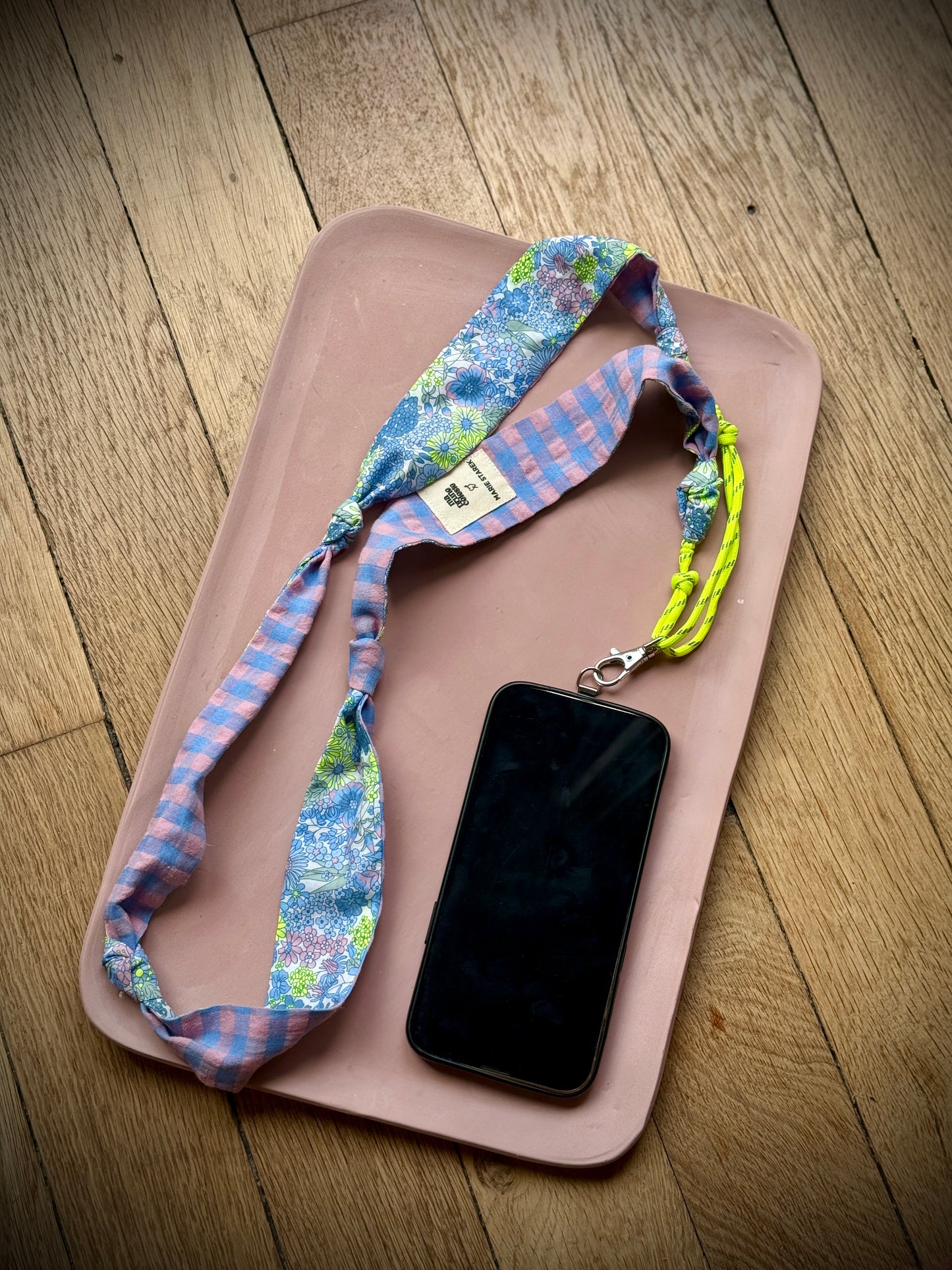Attache portable Marie Starek & Ma Prune Céleste Liberty Margaret Fluo givre