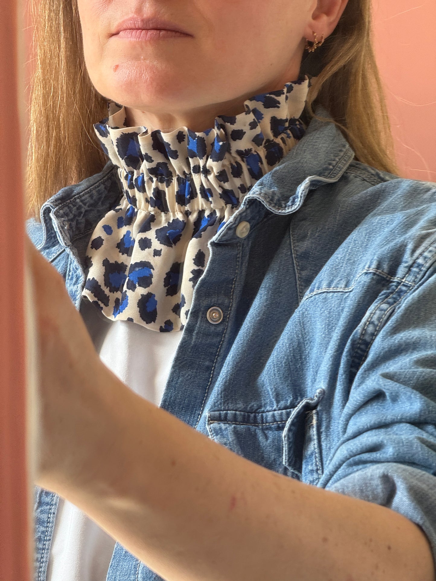 Col rayé bleu gris