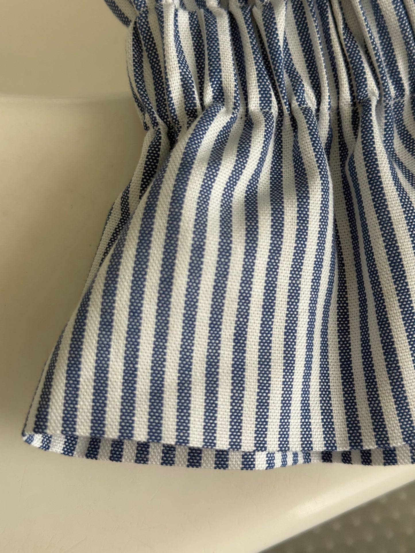 Col rayé bleu