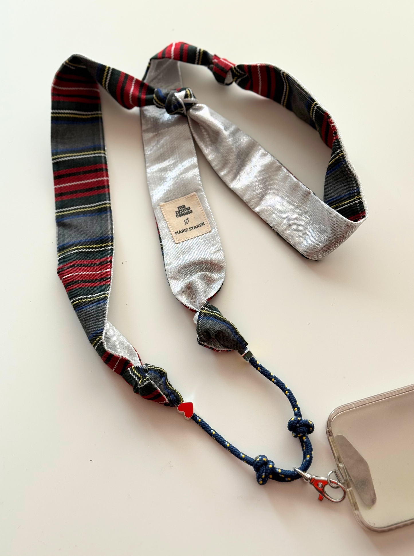 Attache portable Marie Starek & Ma Prune Céleste Tartan Rouge