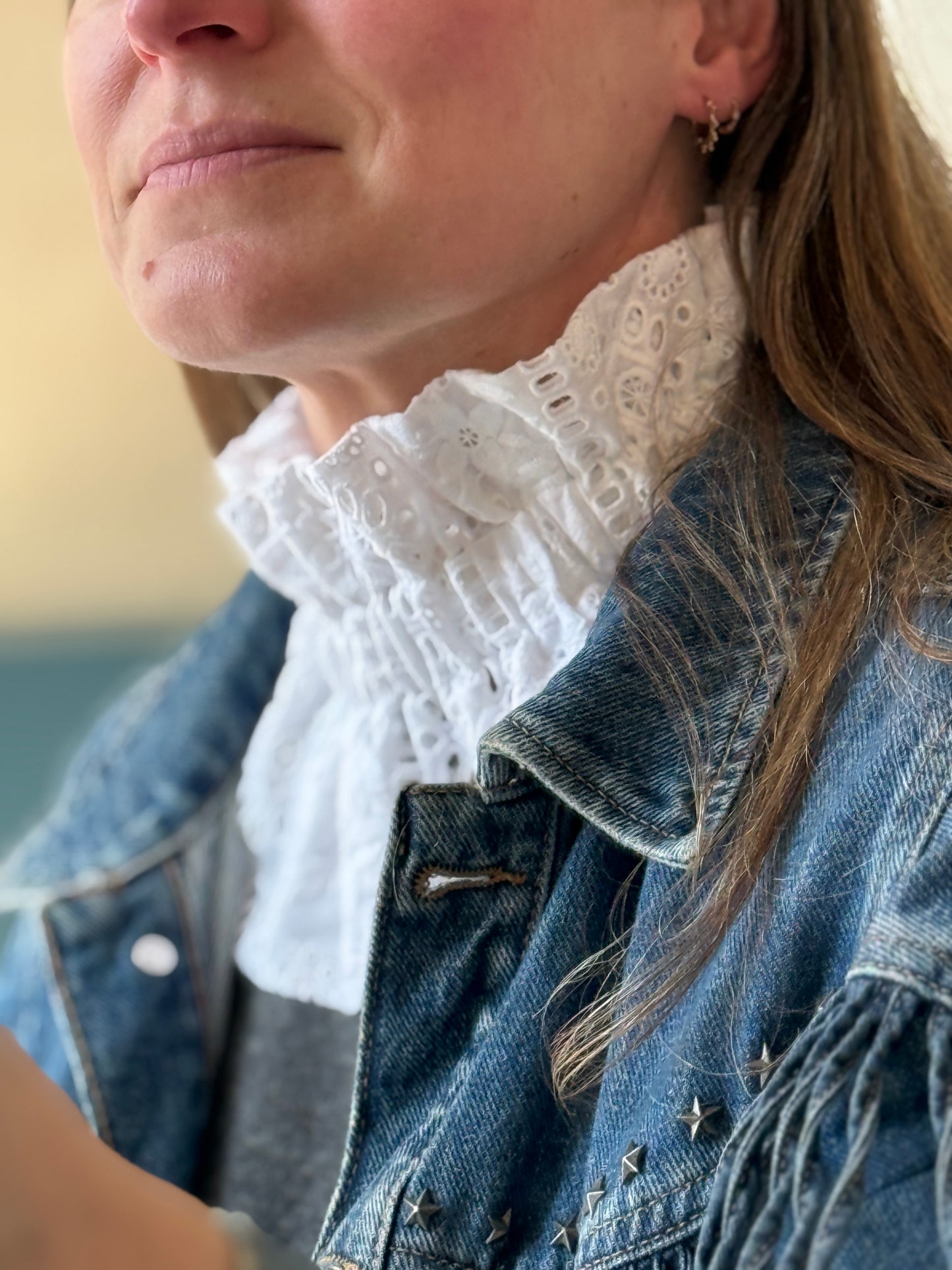Col amovible broderie anglaise blanche