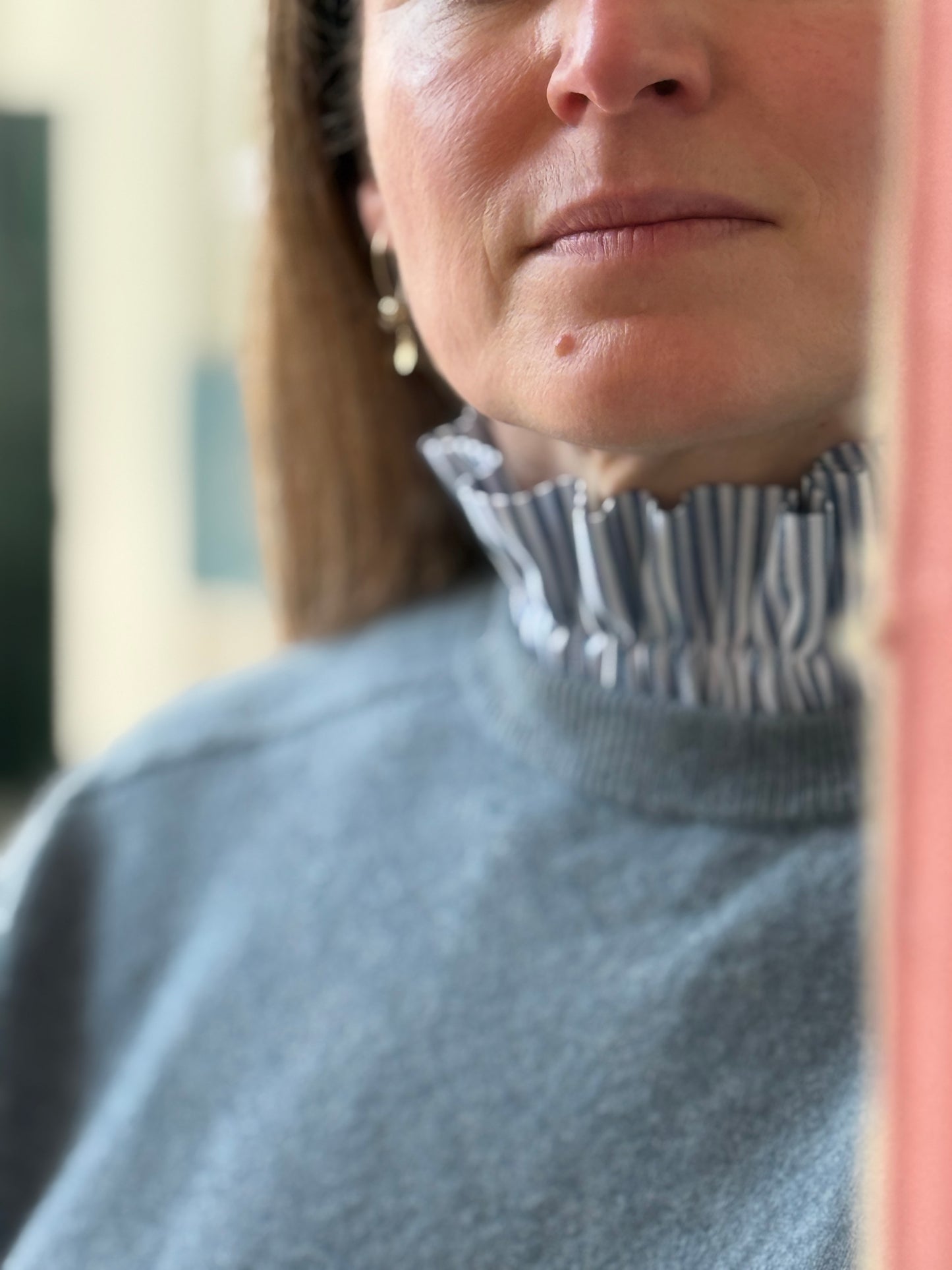 Col rayé bleu gris