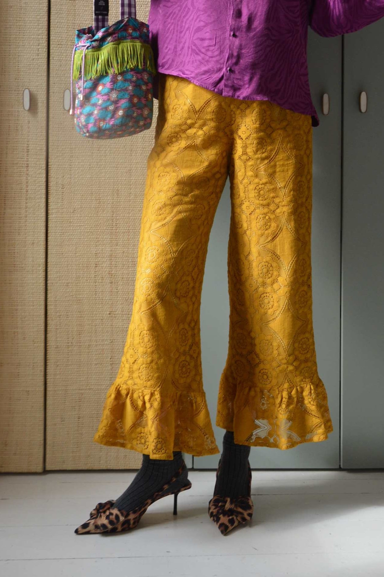 Pantalon Jeu de dentelle moutarde