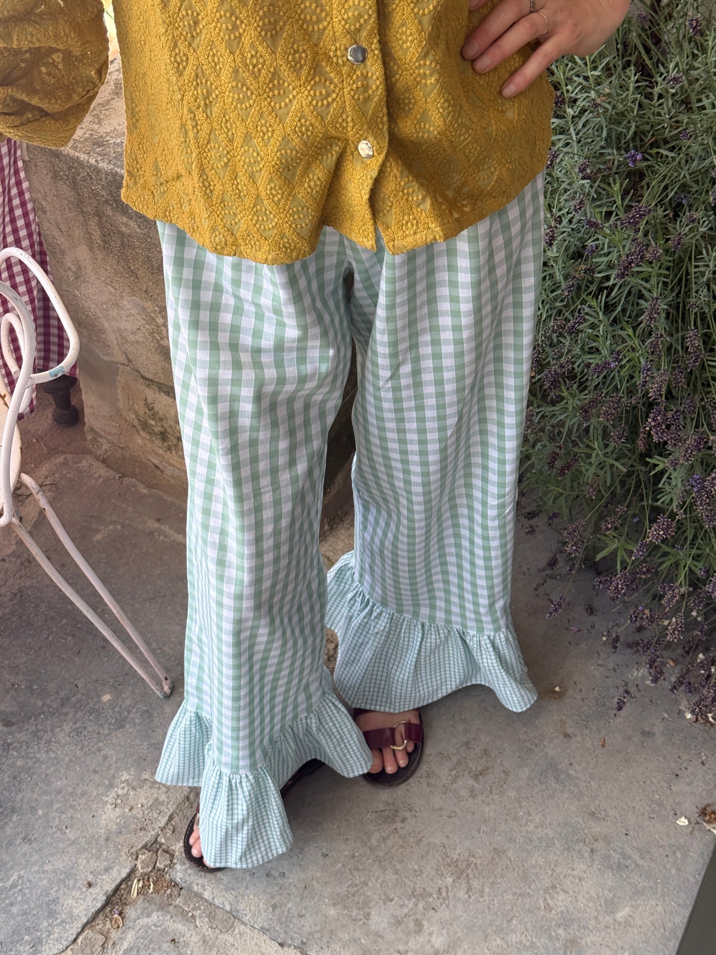 Pantalon vichy à volants