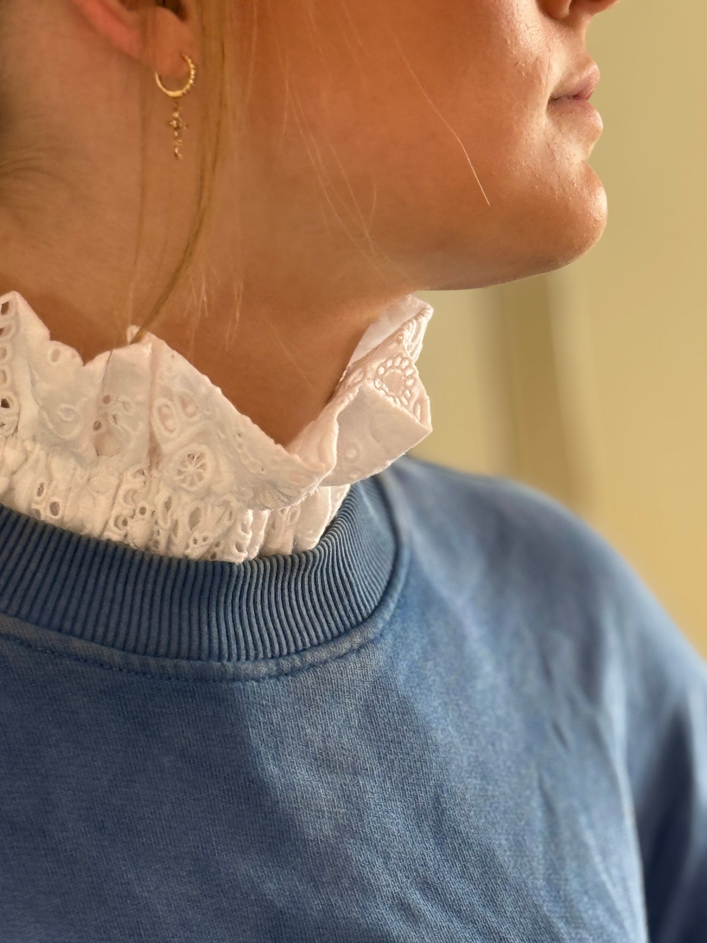 Col amovible broderie anglaise blanche