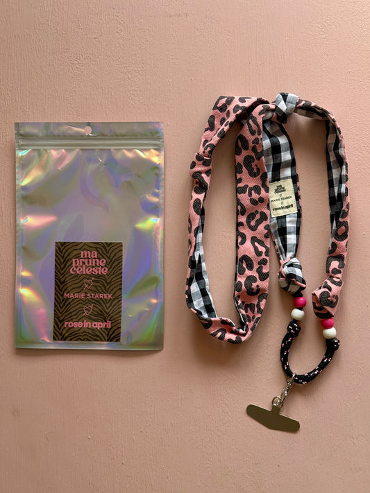 Attache portable Rose in April & Marie Starek & Ma Prune Céleste - Graou Rose