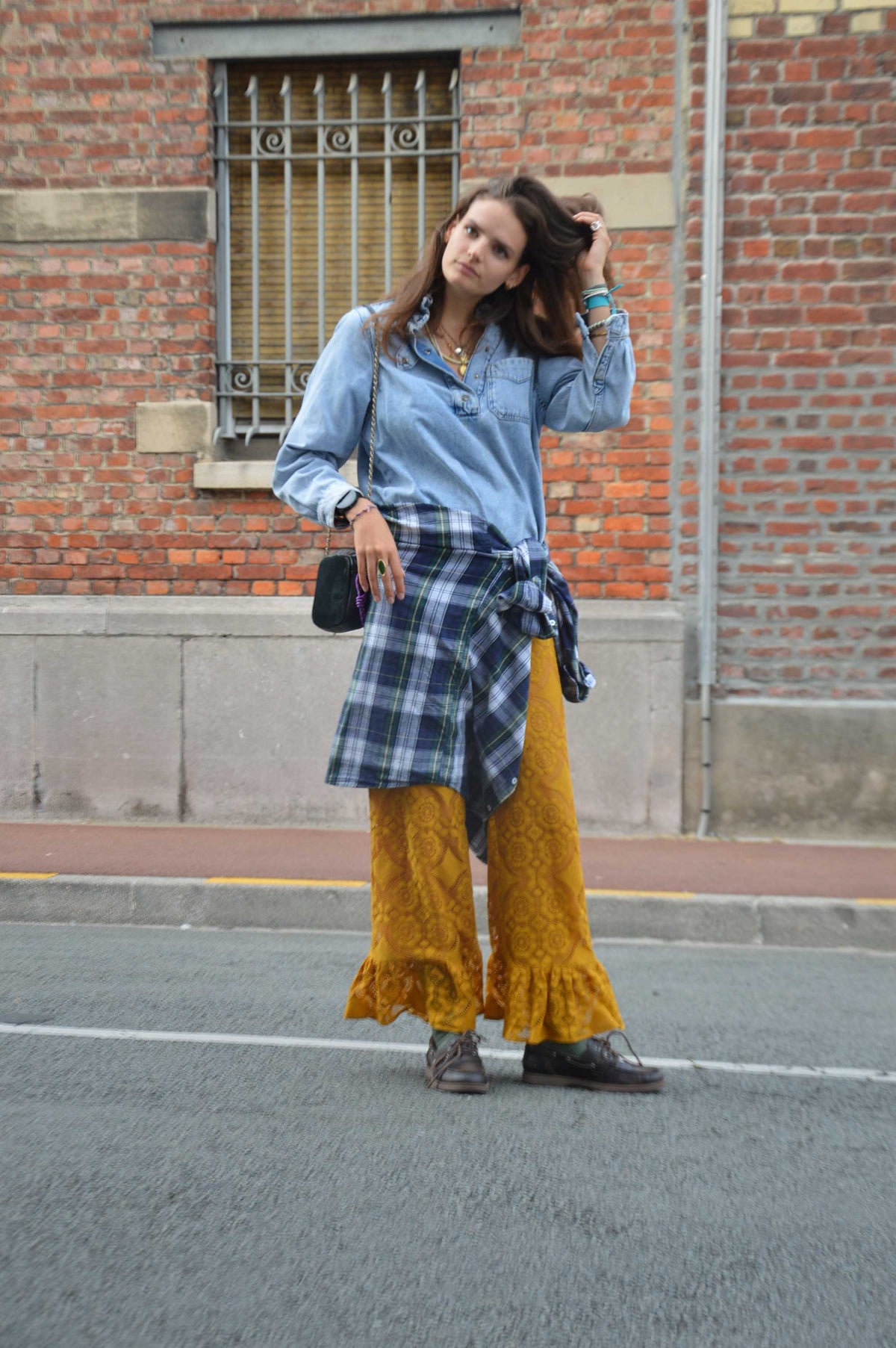 Pantalon Jeu de dentelle moutarde