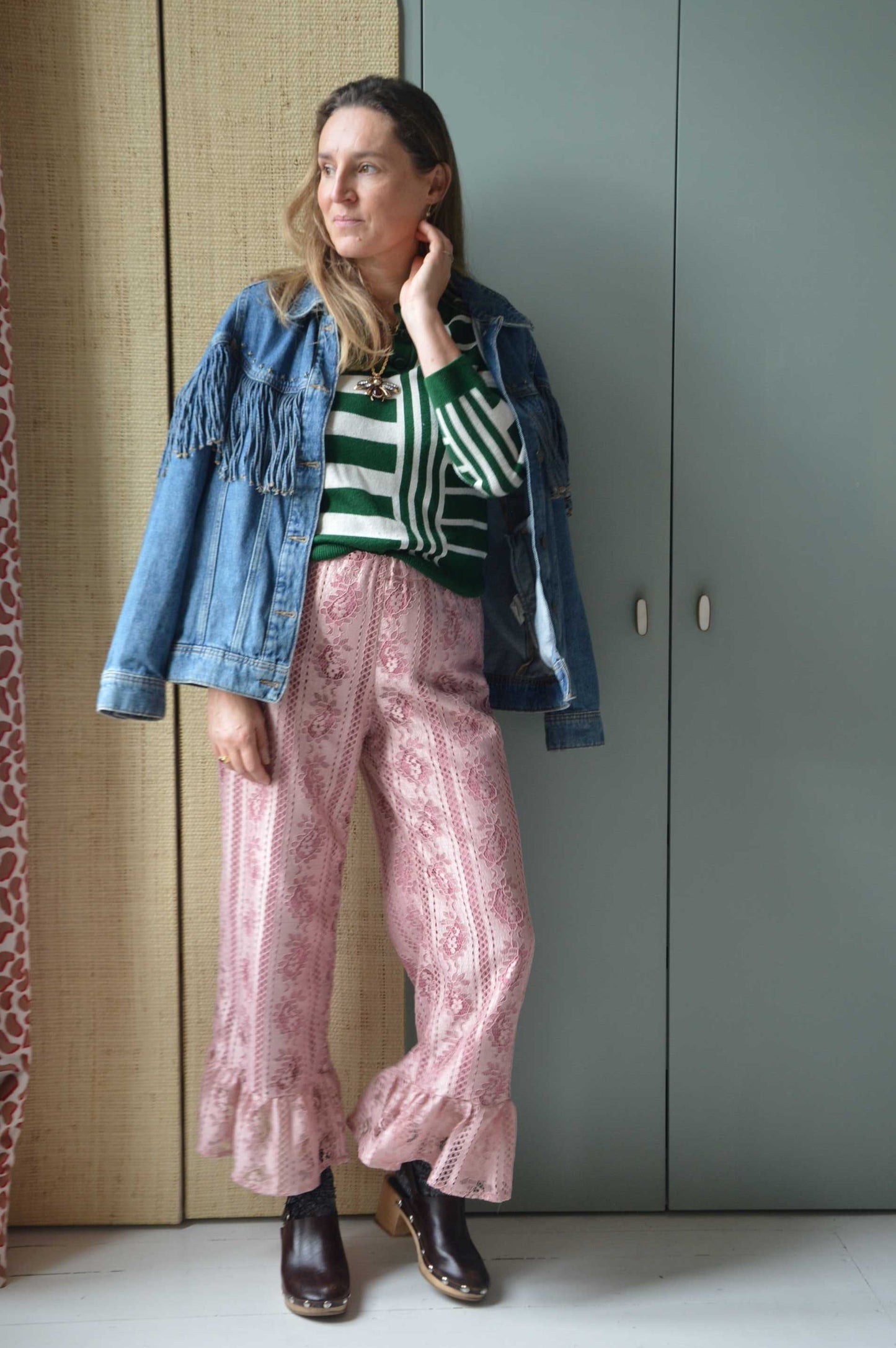 Pantalon Jeu de dentelle rose poudré