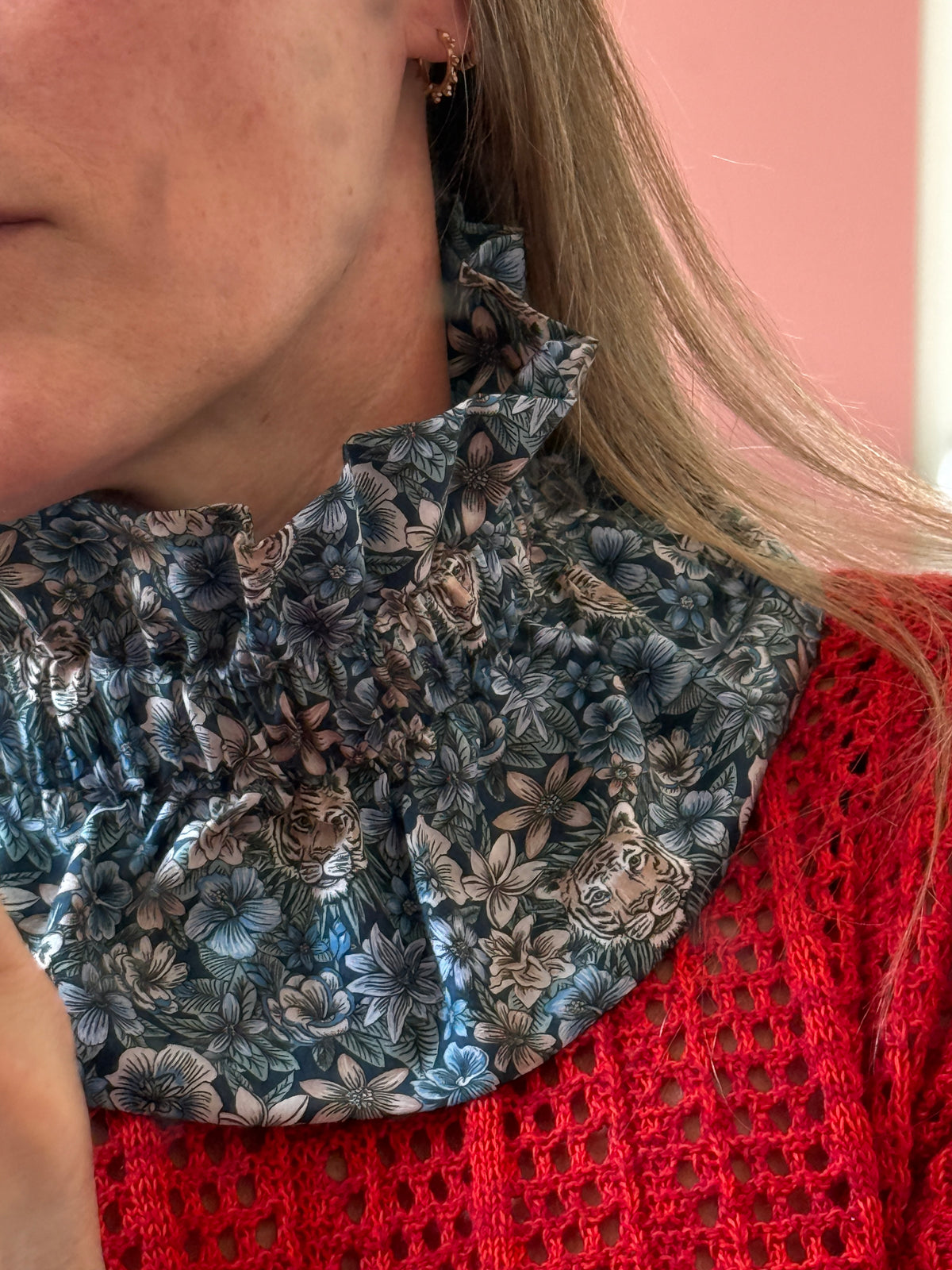 Le Col Amovible en Liberty Scotty's indigo – Ma Prune Céleste