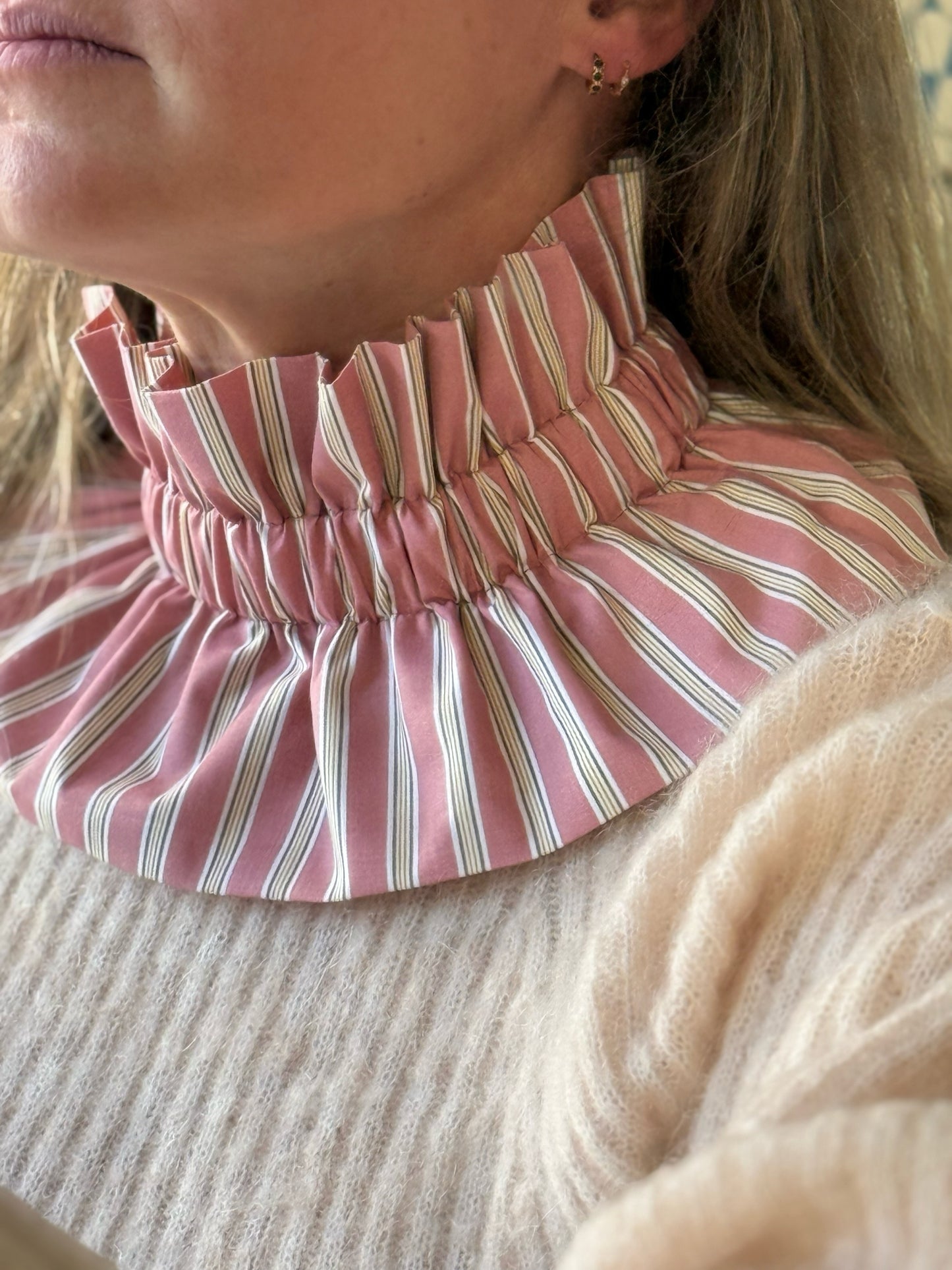 Col terracotta rayures moutarde et vert