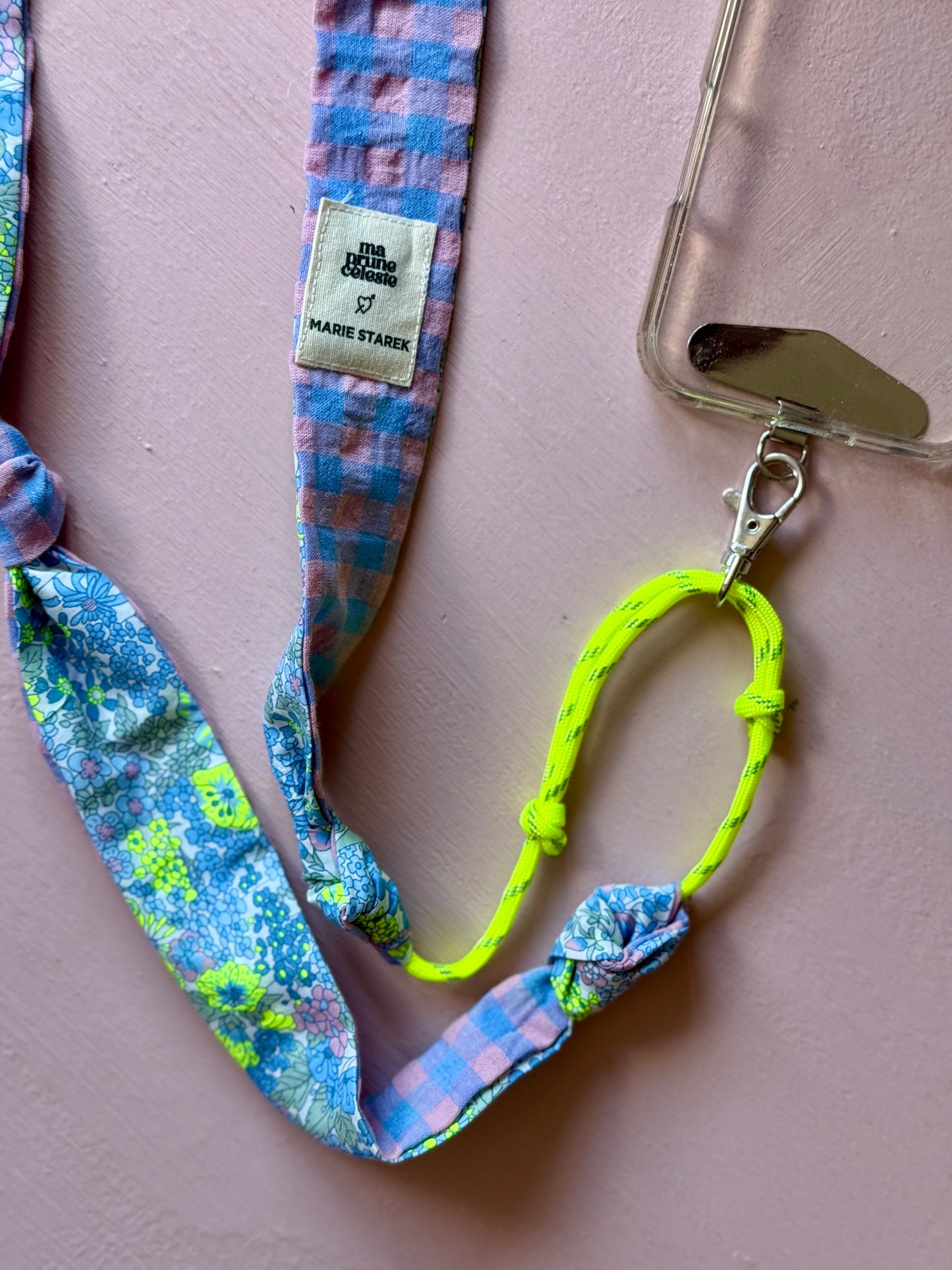 Attache portable Marie Starek & Ma Prune Céleste Liberty Margaret Fluo givre