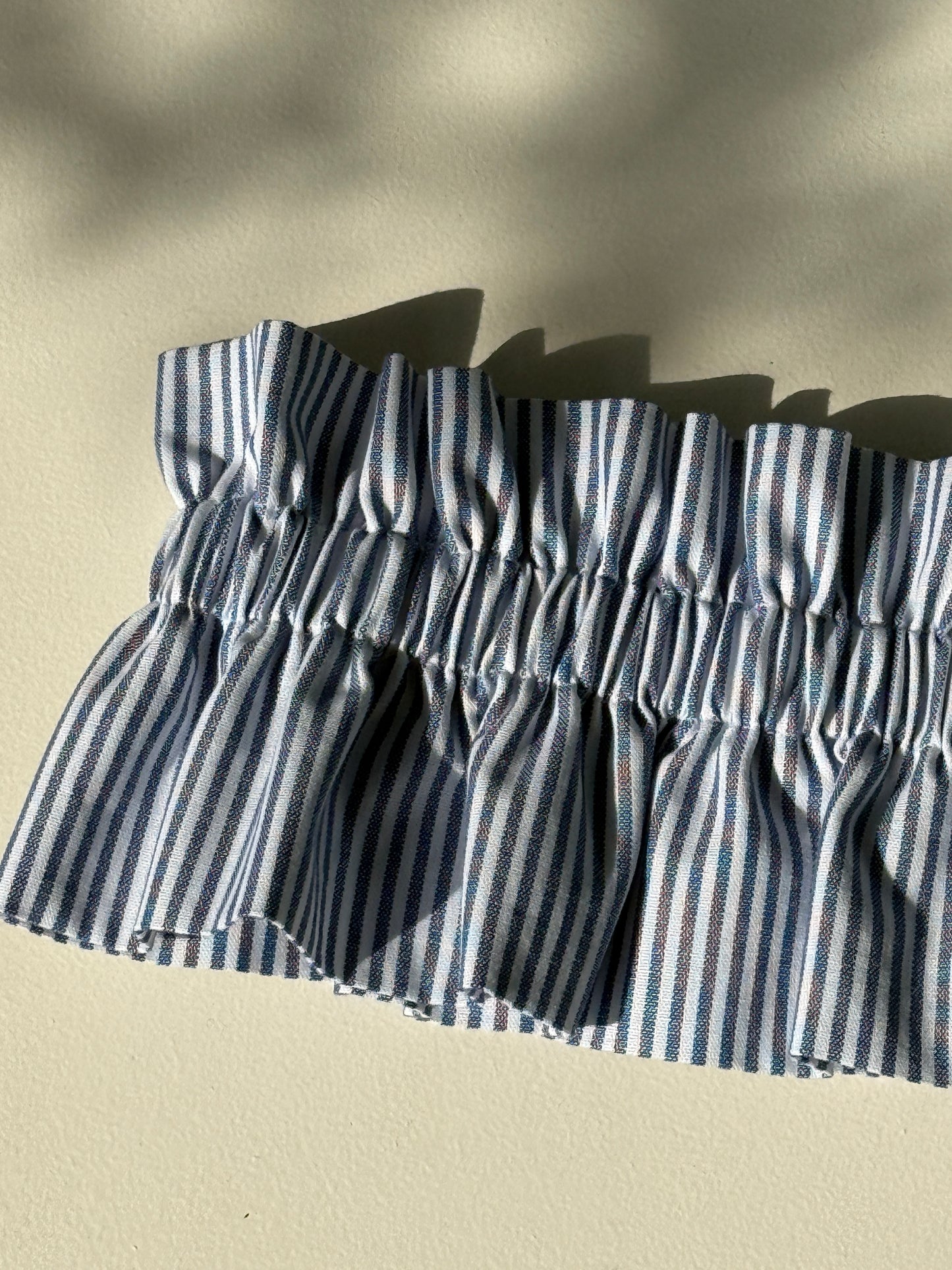 Col rayé bleu gris